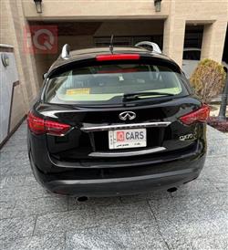 إنفينيتي QX70